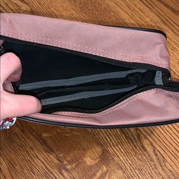 Tag 2 piece Travel and Makeup Bag - Picture 5 of 6